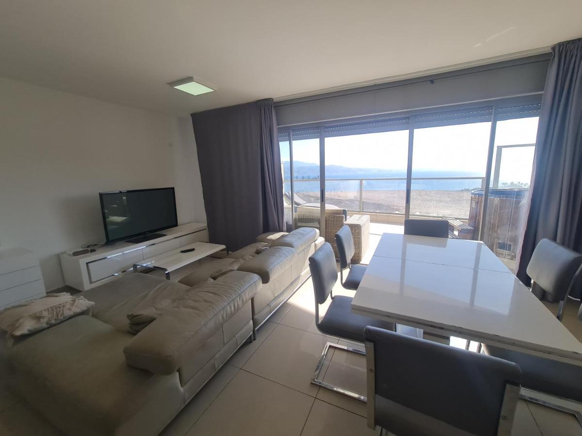 Luxury Exclusive Top Class Apartments Near The Sea With Pool Ейлат Екстериор снимка