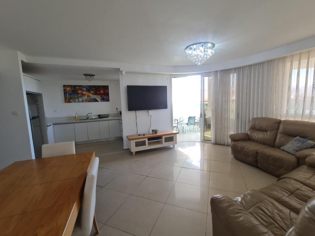 Luxury Exclusive Top Class Apartments Near The Sea With Pool Ейлат Екстериор снимка