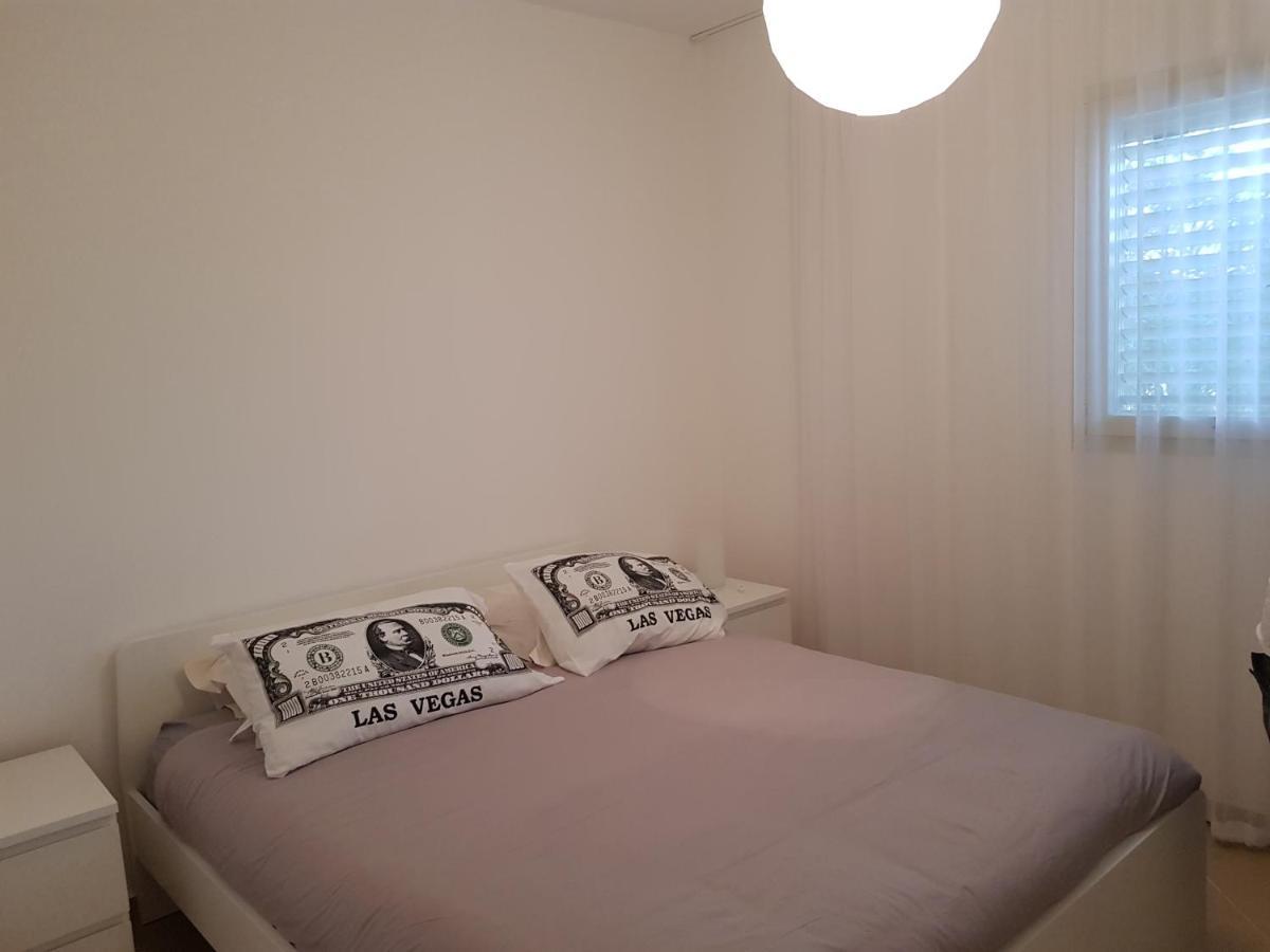 Luxury Exclusive Top Class Apartments Near The Sea With Pool Ейлат Екстериор снимка